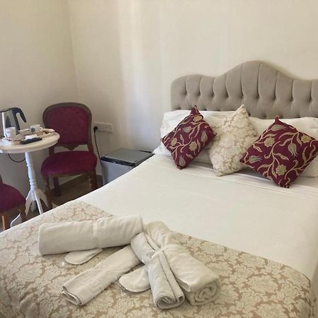 Lord'S Residence Boutique Hotel キレニア エクステリア 写真