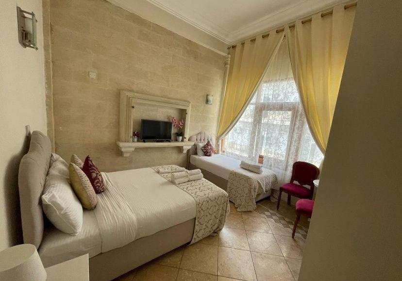 Lord'S Residence Boutique Hotel キレニア エクステリア 写真