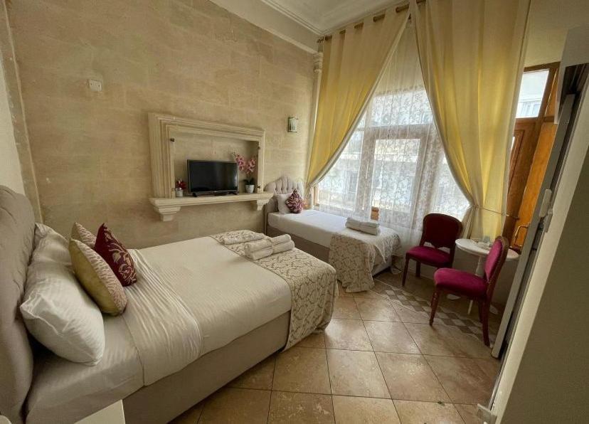 Lord'S Residence Boutique Hotel キレニア エクステリア 写真
